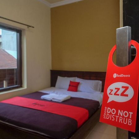 Reddoorz At Hotel Rich Parepare Near Pantai Mattirotasi Exteriör bild
